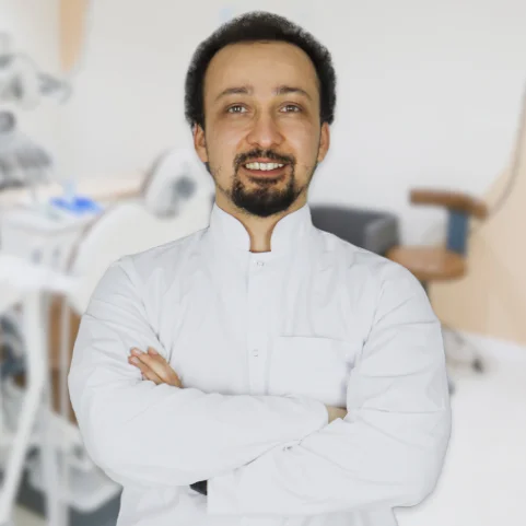 https://dinamik.yoursmileturkey.com/wp-content/uploads/2023/02/orthodontic-dentist-invisalign-Turkey.webp