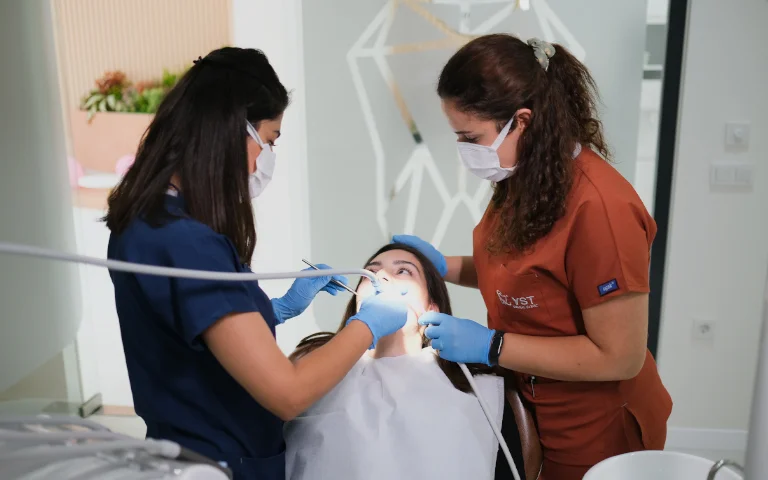 https://dinamik.yoursmileturkey.com/wp-content/uploads/2023/03/dental-tourism-treatment-process.webp